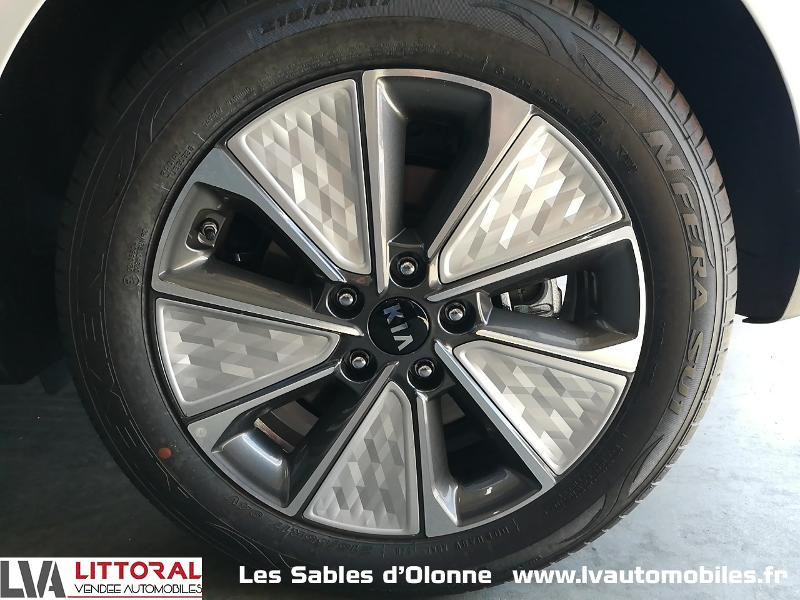 Photo 14 de l'offre de KIA e-Soul Design 204ch à 32490€ chez Littoral Vendée Automobiles Challans
