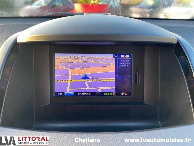 Photo 10 de l'offre de RENAULT Koleos 2.0 dCi 150ch FAP Bose 4x4 à 9990€ chez Littoral Vendée Automobiles Challans