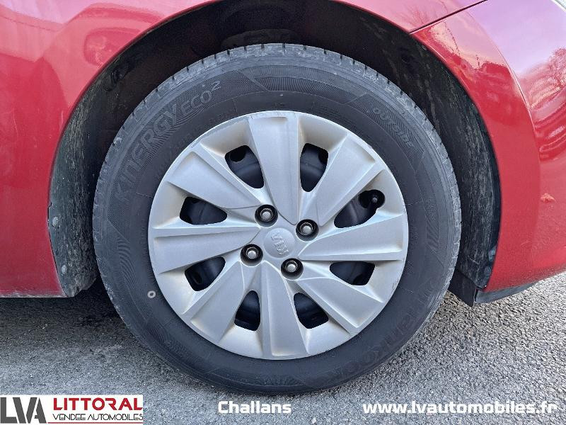 Photo 14 de l'offre de KIA Rio 1.4 CRDI 90ch ISG Active à 9990€ chez Littoral Vendée Automobiles Challans