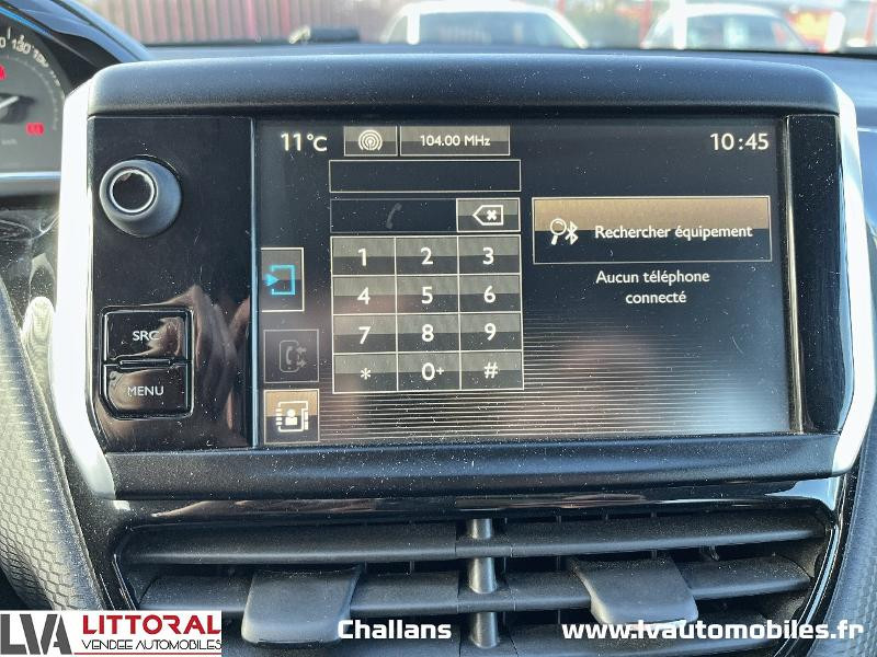 Photo 10 de l'offre de PEUGEOT 2008 1.2 PureTech 110ch Allure S&S à 11990€ chez Littoral Vendée Automobiles Challans