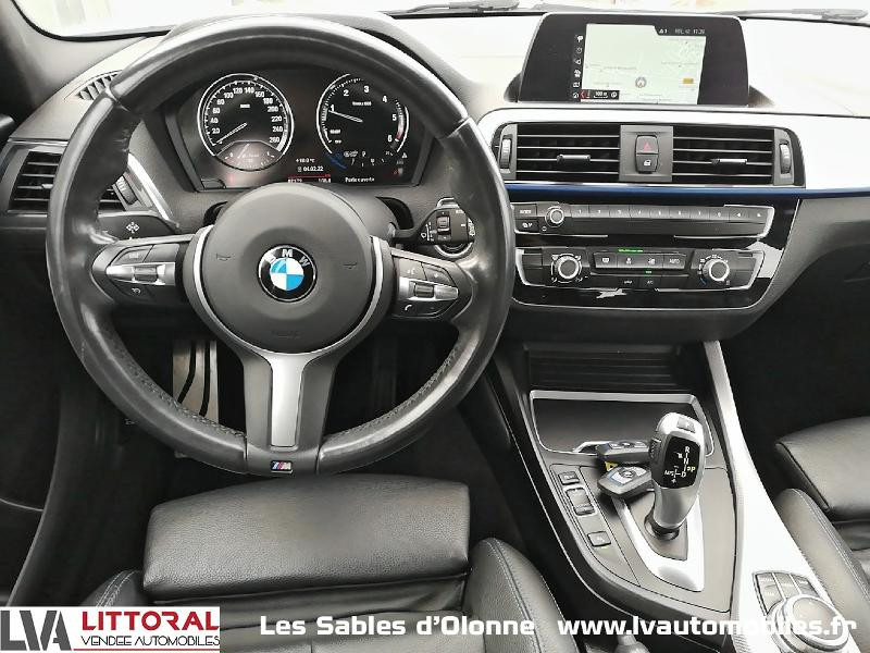 Photo 11 de l'offre de BMW Serie 1 118dA 150ch M Sport Ultimate 5p Euro6d-T à 24900€ chez Littoral Vendée Automobiles Le Château D’Olonne