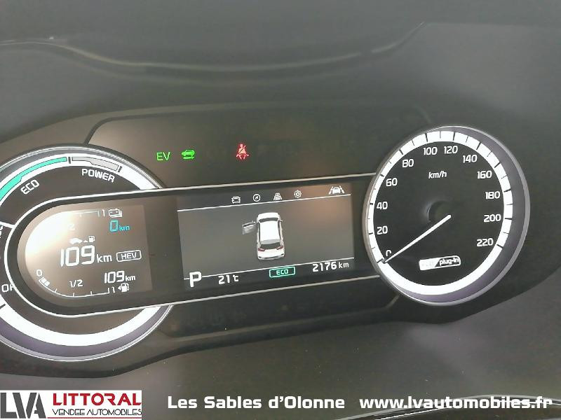 Photo 17 de l'offre de KIA Niro 1.6 GDi 105ch ISG + Plug-In 60.5ch Active DCT6 MY22 à 32900€ chez Littoral Vendée Automobiles Le Château D’Olonne