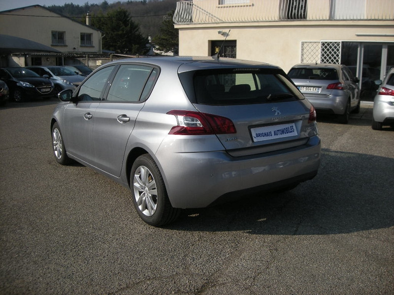 Photo 4 de l'offre de PEUGEOT 308 1.6 BLUEHDI 120CH ACTIVE S&S 5P à 16900€ chez Brignais automobiles