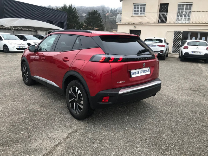 Photo 4 de l'offre de PEUGEOT 2008 1.2 PURETECH 100CH S&S ALLURE à 24400€ chez Brignais automobiles
