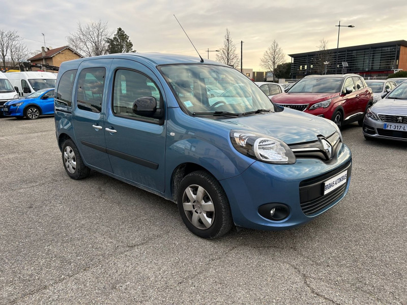 Photo 1 de l'offre de RENAULT KANGOO II 1.5 BLUE DCI 95CH BUSINESS à 19400€ chez Brignais automobiles