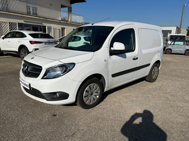 Photo 3 de l'offre de MERCEDES-BENZ CITAN 109 CDI LONG SELECT à 13080€ chez Brignais automobiles
