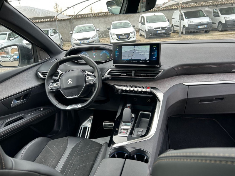 Photo 10 de l'offre de PEUGEOT 3008 HYBRID 225CH GT PACK E-EAT8 à 42900€ chez Brignais automobiles