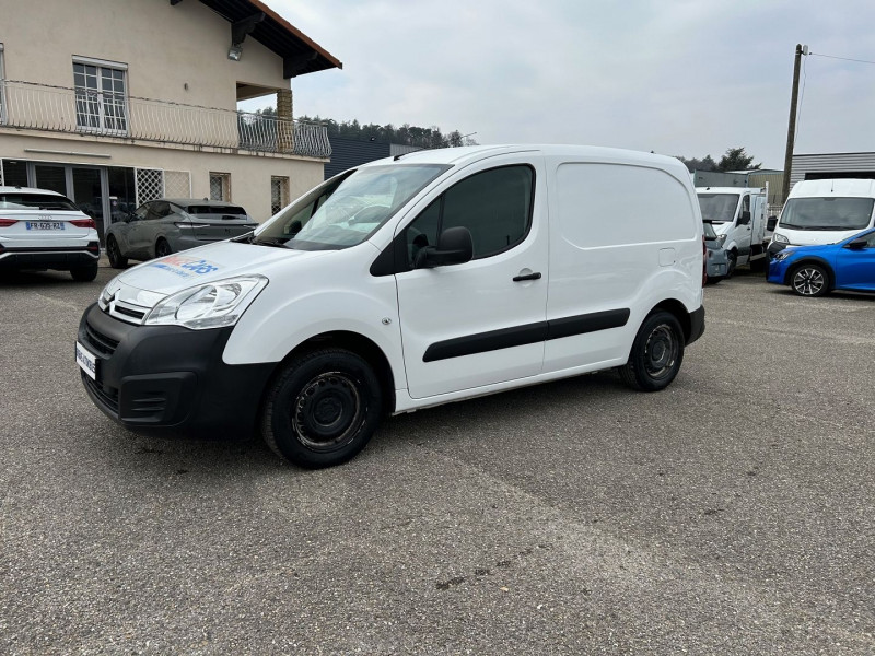 Photo 2 de l'offre de CITROEN BERLINGO M 1.6 BLUEHDI 100 CLUB à 14280€ chez Brignais automobiles