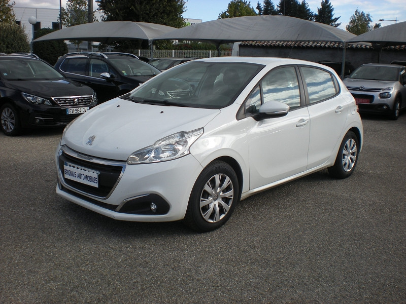 Photo 3 de l'offre de PEUGEOT 208 AFFAIRE 1.6 BLUEHDI 100CH PACK CLIM NAV 5P à 7900€ chez Brignais automobiles