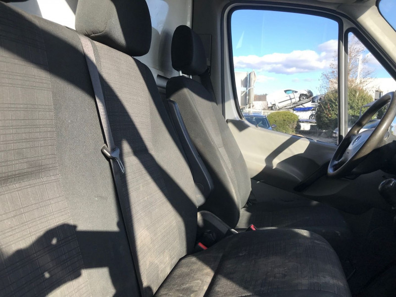 Photo 7 de l'offre de MERCEDES-BENZ SPRINTER CCB 514 CDI 37 3T5 BENNE 3PL + COFFRE à 34680€ chez Brignais automobiles