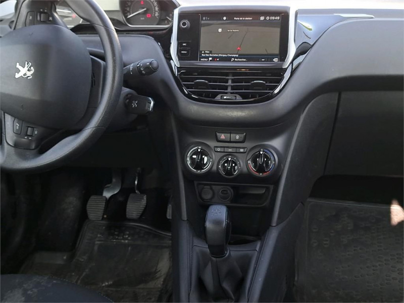 Photo 7 de l'offre de PEUGEOT 208 AFFAIRE 1.5 BLUEHDI 100CH S&S PREMIUM PACK EURO6C à 11900€ chez Brignais automobiles