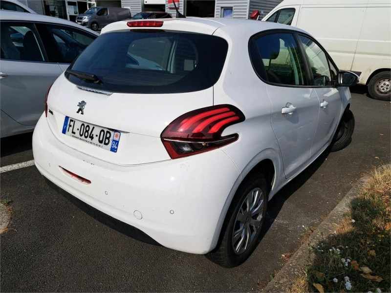 Photo 4 de l'offre de PEUGEOT 208 AFFAIRE 1.5 BLUEHDI 100CH S&S PREMIUM PACK EURO6C à 11900€ chez Brignais automobiles