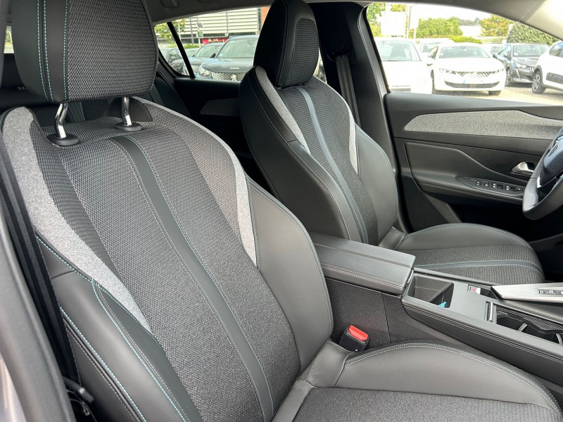 Photo 8 de l'offre de PEUGEOT 308 1.5 BLUEHDI 130CH S&S ALLURE PACK EAT8 à 32900€ chez Brignais automobiles