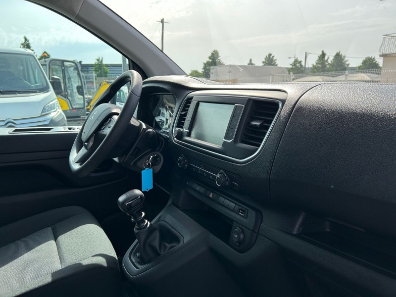 Photo 7 de l'offre de PEUGEOT EXPERT FG M 2.0 BLUEHDI 145CH S&S PACK ASPHALT à 32280€ chez Brignais automobiles