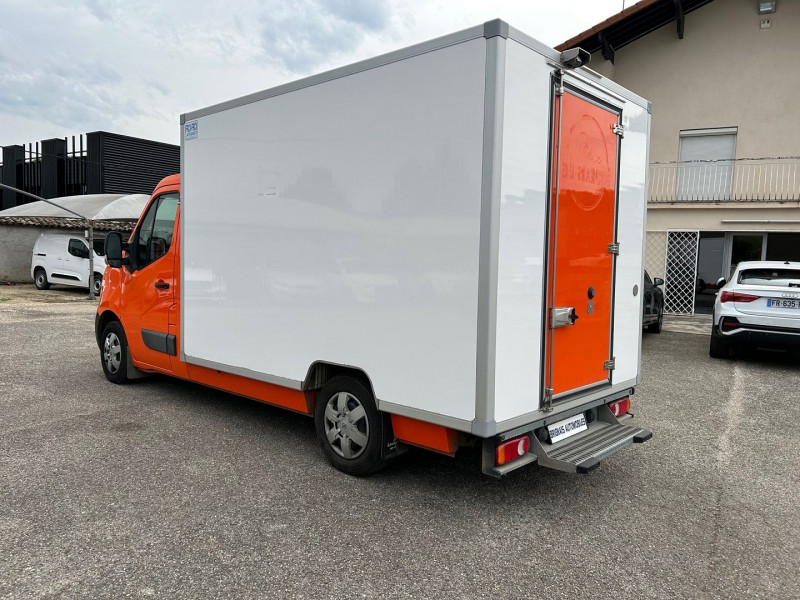 Photo 4 de l'offre de NISSAN NV400 PLANCB 3T5 L2H1 2.3DCI 145CH CARR LECAPITAINE + GROUPE CARRIER PULSOR 600MT à 33480€ chez Brignais automobiles