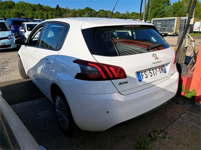 Photo 3 de l'offre de PEUGEOT 308 AFFAIRE 1.5 BLUEHDI 100CH S&S PREMIUM PACK à 17880€ chez Brignais automobiles