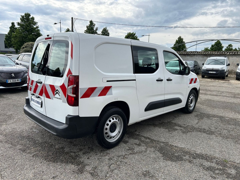 Photo 6 de l'offre de CITROEN BERLINGO VAN XL 850KG BLUEHDI 100 S&S CABINE APPROFONDIE CONTROL BVM5 à 21480€ chez Brignais automobiles