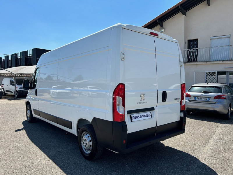 Photo 4 de l'offre de PEUGEOT BOXER FG 333 L3H2 2.2 BLUEHDI S&S 120CH PREMIUM à 26280€ chez Brignais automobiles