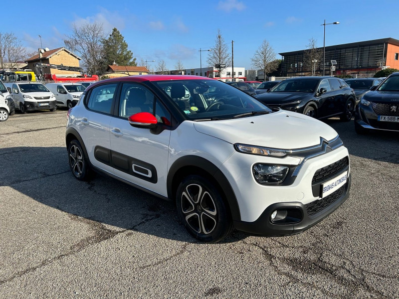 Photo 1 de l'offre de CITROEN C3 STE 1.5 BLUEHDI 100CH S&S FEEL NAV à 10900€ chez Brignais automobiles