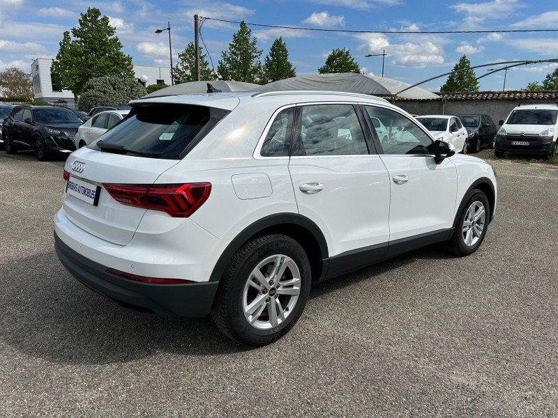 Photo 6 de l'offre de AUDI Q3 35 TDI 150CH BUSINESS LINE S TRONIC 7 à 22900€ chez Brignais automobiles