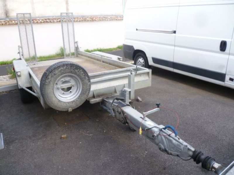 Photo 2 de l'offre de CHAUVEAU MECANO REMORQUE PORTE-MATERIEL PM35RP35 à 7080€ chez Brignais automobiles