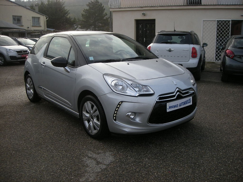 Ds DS 3 BLUEHDI 100CH SO CHIC S&S Diesel GRIS C Occasion à vendre