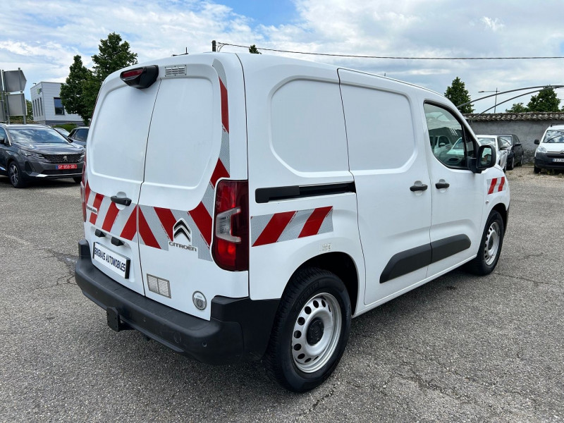 Photo 6 de l'offre de CITROEN BERLINGO VAN M 650KG BLUEHDI 100 S&S CLUB BVM5 à 17880€ chez Brignais automobiles