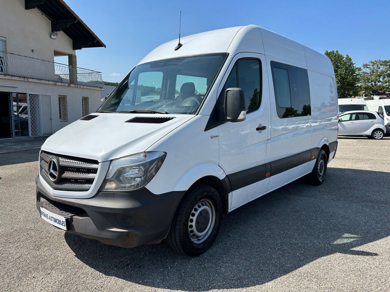 Photo 3 de l'offre de MERCEDES-BENZ SPRINTER FG 314 CDI 37N 3T5 E6 à 21480€ chez Brignais automobiles