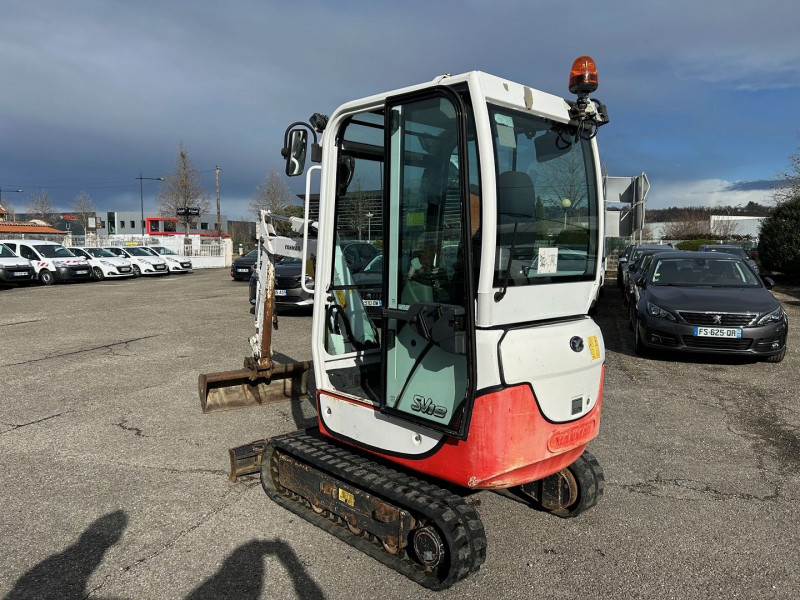 Photo 2 de l'offre de YANMAR MINI-PELLE SV18 à 21480€ chez Brignais automobiles