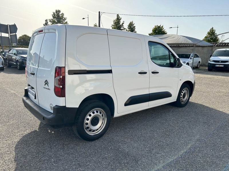 Photo 6 de l'offre de CITROEN BERLINGO VAN M 1000KG BLUEHDI 100 S&S CLUB BVM5 à 15900€ chez Brignais automobiles