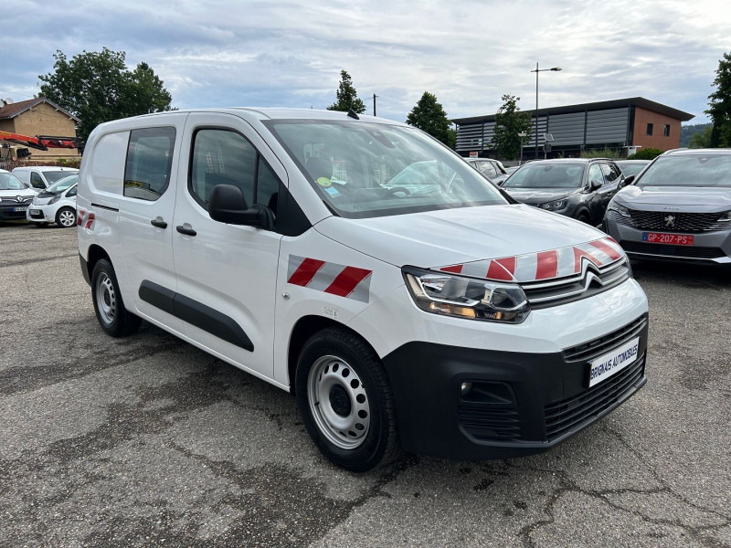 Photo 1 de l'offre de CITROEN BERLINGO VAN XL 850KG BLUEHDI 100 S&S CABINE APPROFONDIE CONTROL BVM5 à 21480€ chez Brignais automobiles