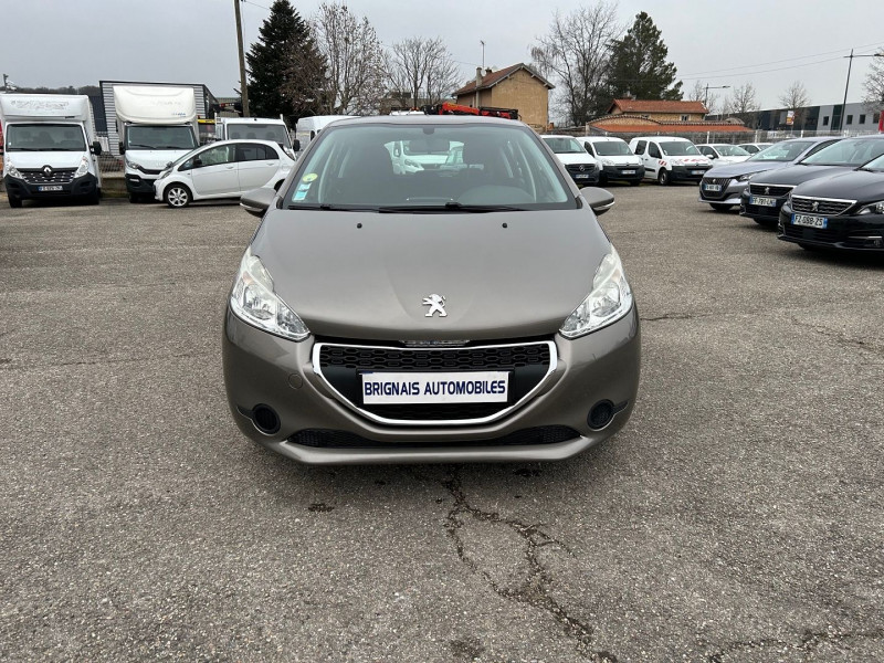 Photo 2 de l'offre de PEUGEOT 208 1.6 E-HDI FAP ACTIVE 5P à 8900€ chez Brignais automobiles