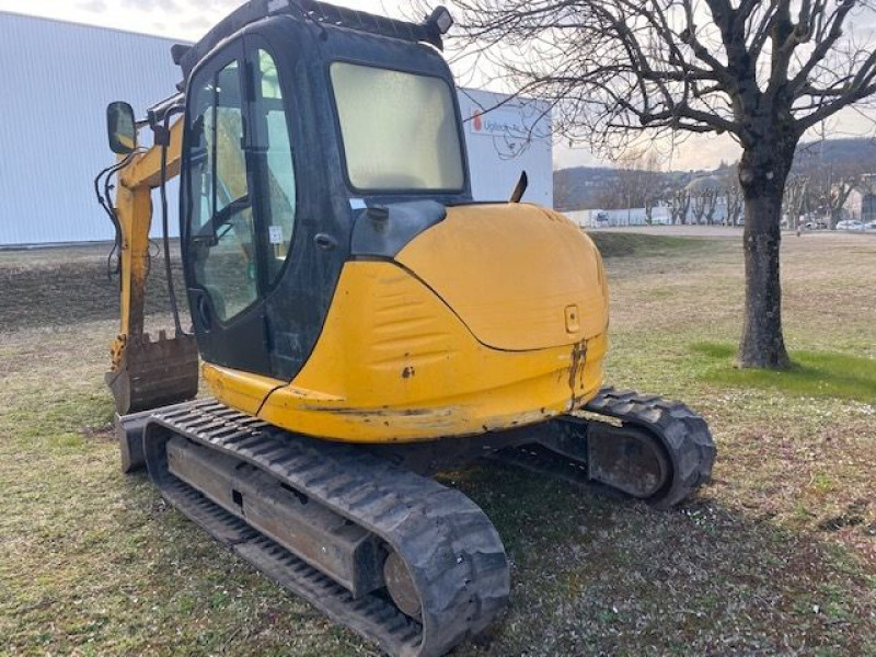 Photo 2 de l'offre de JCB PELLE 8T 8080 à 33600€ chez Brignais automobiles