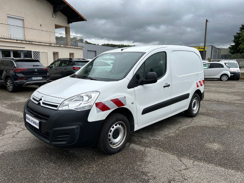 Photo 3 de l'offre de CITROEN BERLINGO M 1.6 BLUEHDI 100 CLUB à 11880€ chez Brignais automobiles