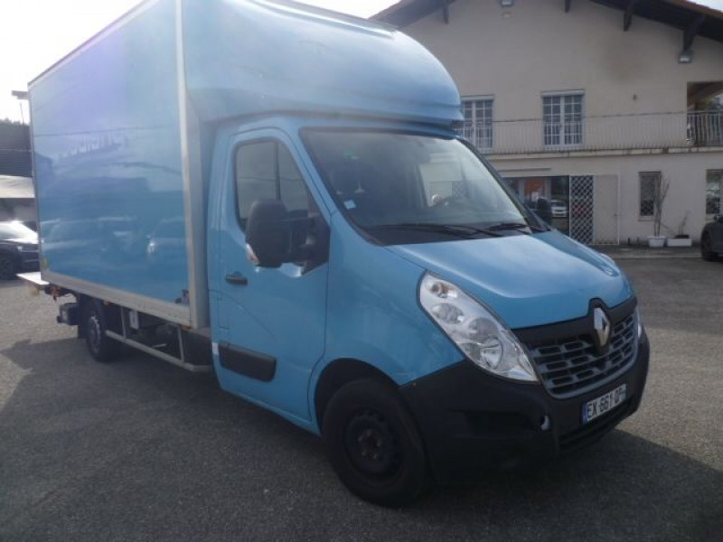 Photo 7 de l'offre de RENAULT MASTER III CCB F3500 L3 2.3 DCI 170CH   CAISSE 20M3 + HAYON à 23900€ chez Brignais automobiles