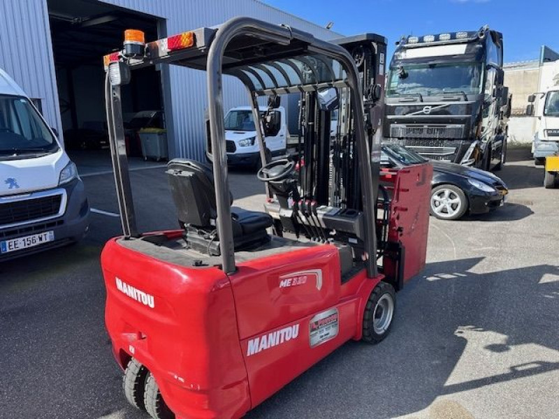 Photo 3 de l'offre de MANITOU CHARIOT ELEVATEUR FRONTAL ELEC. M320 à 26280€ chez Brignais automobiles