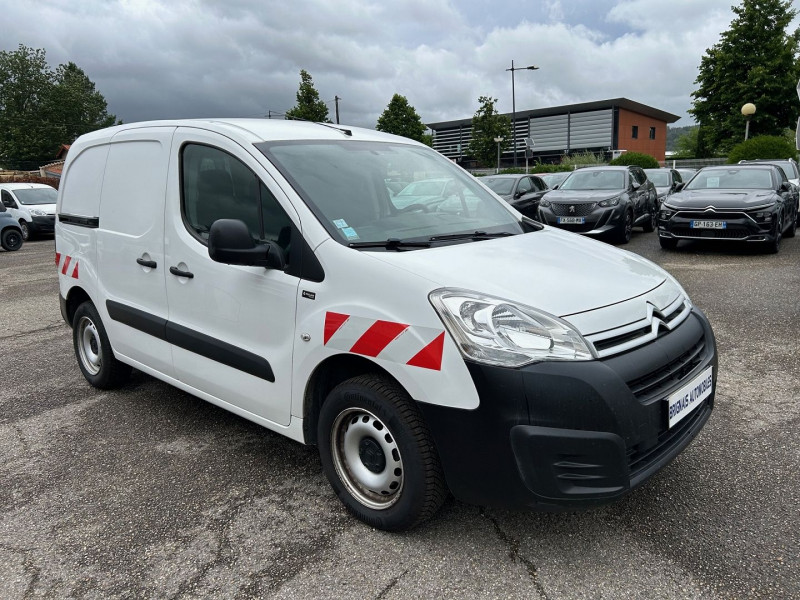 Photo 1 de l'offre de CITROEN BERLINGO M 1.6 BLUEHDI 100 CLUB à 11880€ chez Brignais automobiles