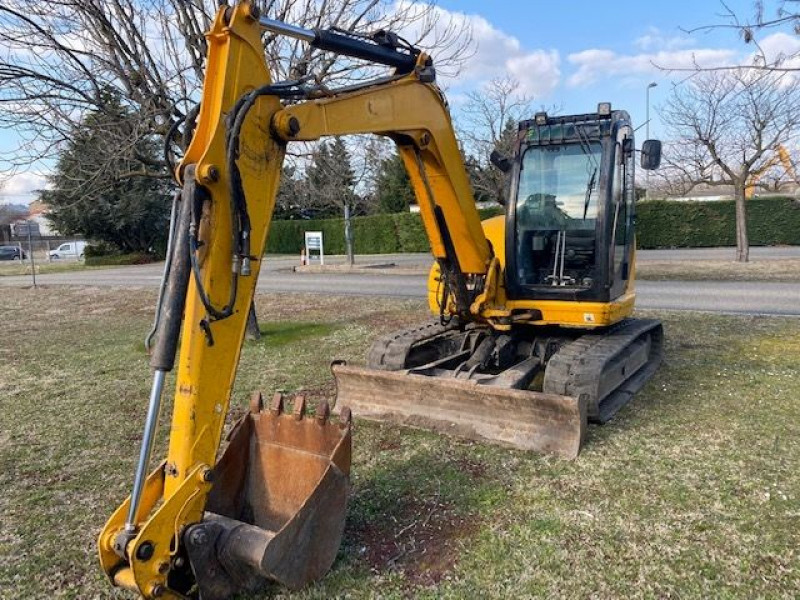 Photo 4 de l'offre de JCB PELLE 8T 8080 à 33600€ chez Brignais automobiles