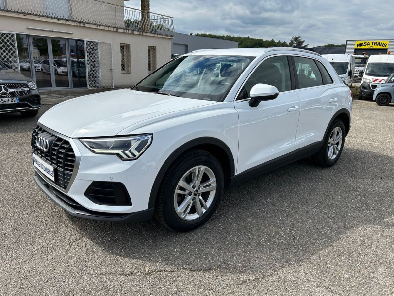 Photo 3 de l'offre de AUDI Q3 35 TDI 150CH BUSINESS LINE S TRONIC 7 à 22900€ chez Brignais automobiles