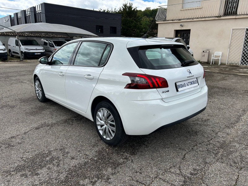 Photo 4 de l'offre de PEUGEOT 308 AFFAIRE 1.5 BLUEHDI 130CH S&S PREMIUM PACK 7CV à 14280€ chez Brignais automobiles