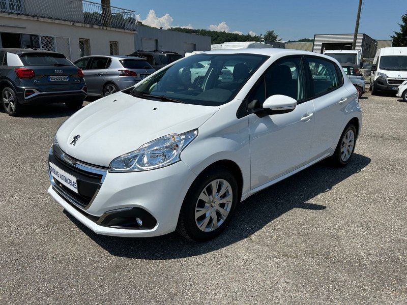 Photo 3 de l'offre de PEUGEOT 208 AFFAIRE BLUEHDI 100CH S&S PREMIUM PACK EURO6C à 12900€ chez Brignais automobiles