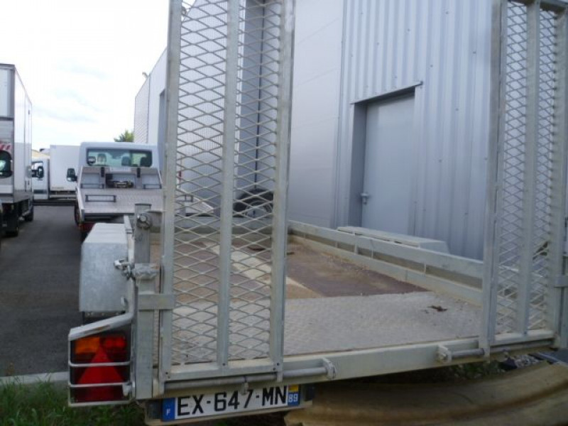 Photo 4 de l'offre de CHAUVEAU MECANO REMORQUE PORTE-MATERIEL PM35RP35 à 7080€ chez Brignais automobiles