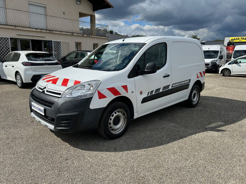 Photo 3 de l'offre de CITROEN BERLINGO M 1.6 BLUEHDI 100 CLUB à 9480€ chez Brignais automobiles