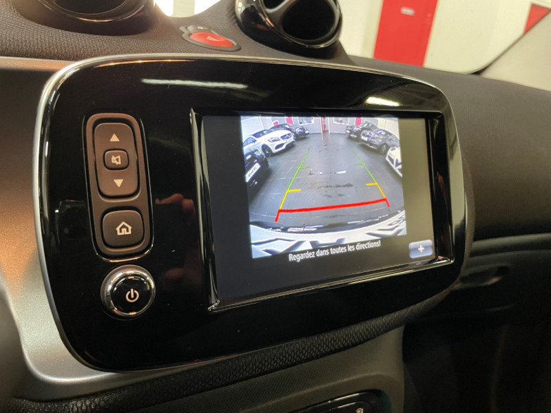 Photo 14 de l'offre de SMART FORTWO COUPE EQ 82CH PRIME à 16990€ chez LTA Trading
