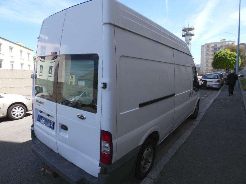 Photo 4 de l'offre de FORD TRANSIT 2.2 TDCI 115 à 8990€ chez Vianor occasions