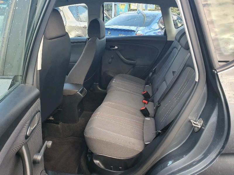Photo 8 de l'offre de SEAT ALTEA 1.6 TDI 90 CR FAP STYLE COPA à 8990€ chez Vianor occasions