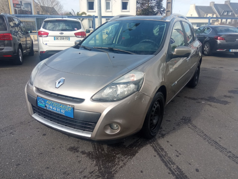 Renault CLIO III ESTATE 1.5 DCI 70CH EXPRESSION Diesel BEIGE Occasion à vendre