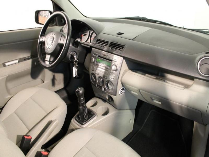 Photo 4 de l'offre de MAZDA 2 1.4 CIDT 70 à 5290€ chez Vianor occasions