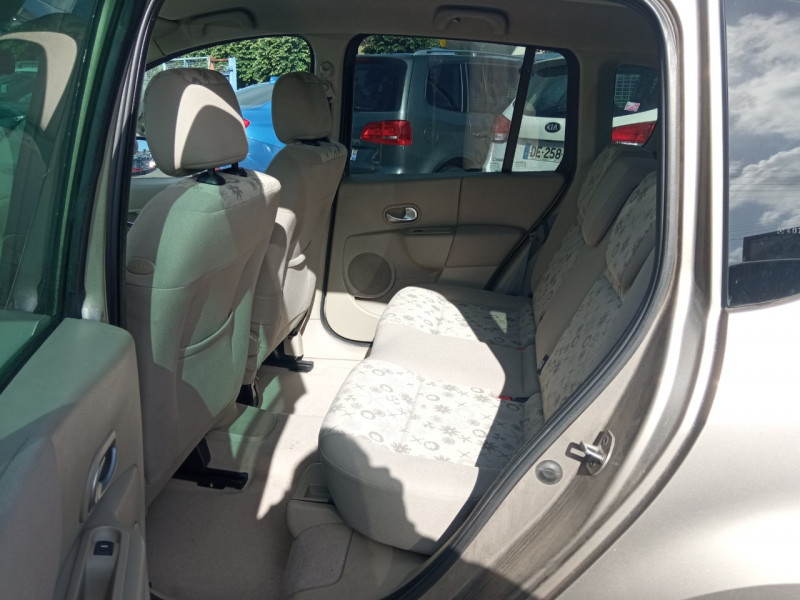Photo 7 de l'offre de RENAULT GRAND MODUS 1.5 DCI 85CH DYNAMIQUE à 5490€ chez Vianor occasions
