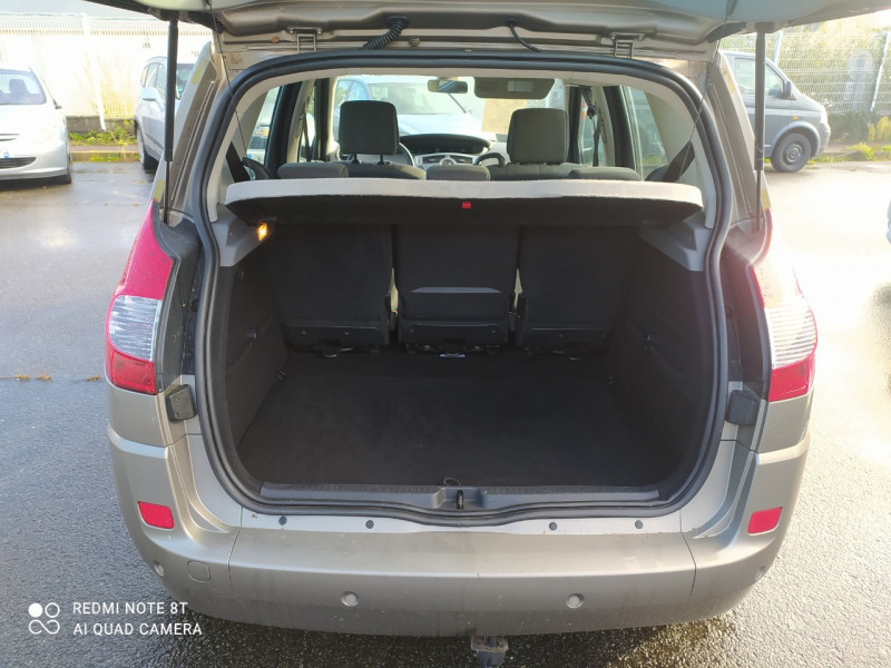 Photo 5 de l'offre de RENAULT SCENIC II 1.5 DCI 85CH EMOTION ECO² à 7490€ chez Vianor occasions